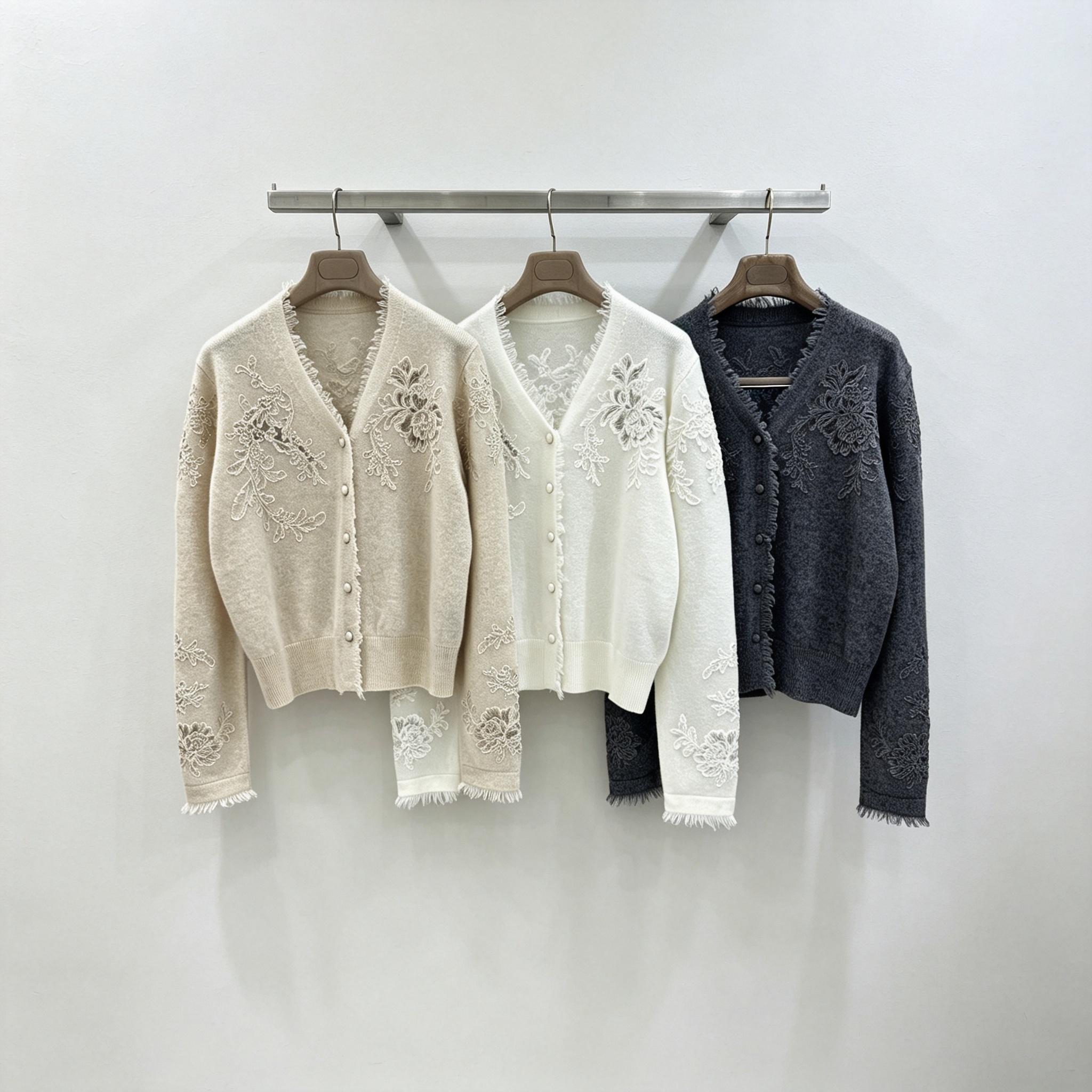 Tassel Fringe Trim - Damski kardigan z dekoltem w kształcie