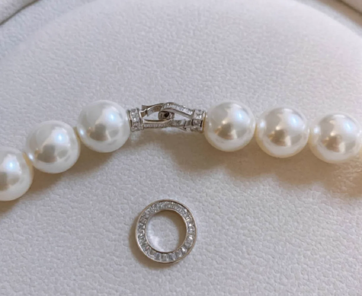 Przepiękny naszyjnik z natural – Pearl Trim Chain recenzja i cena
